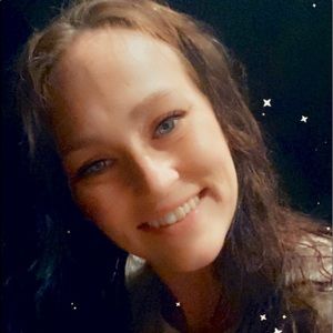 Meet your Posher, Amberlee